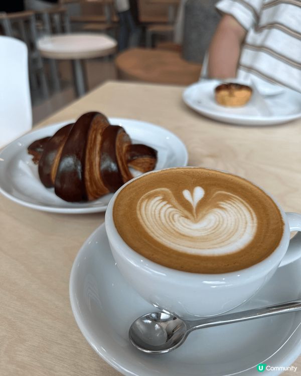 黃竹坑商場Southside 開幕了，去湊一下熱鬧，到NOC...