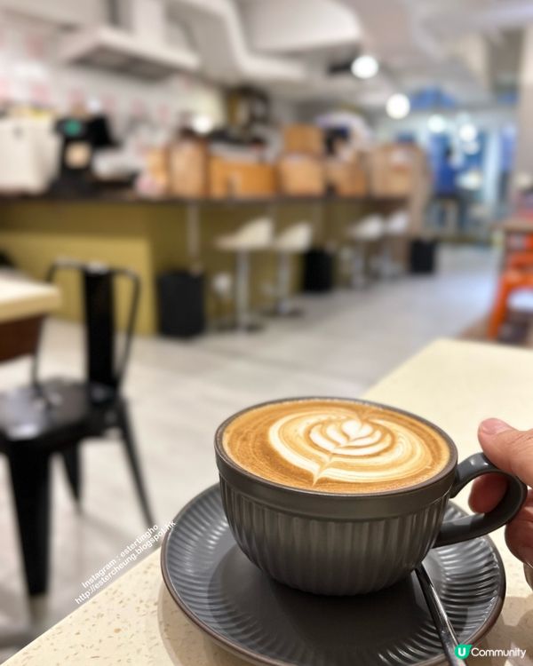觀塘工廈樓上 cafe 💕 橫街窄巷 ☕️ 嘆個悠閒午餐