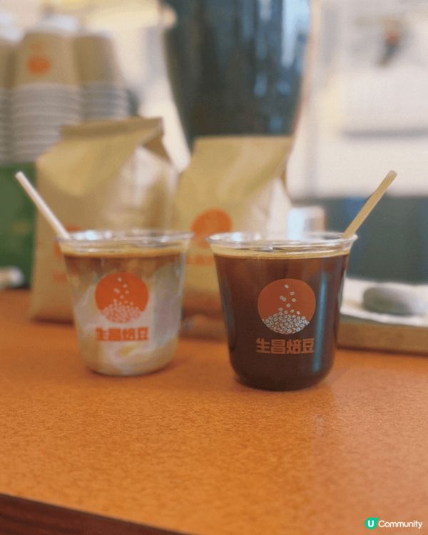 這是我最近很常到的一間咖啡店—生昌焙豆，坐落於土瓜灣街道上的...