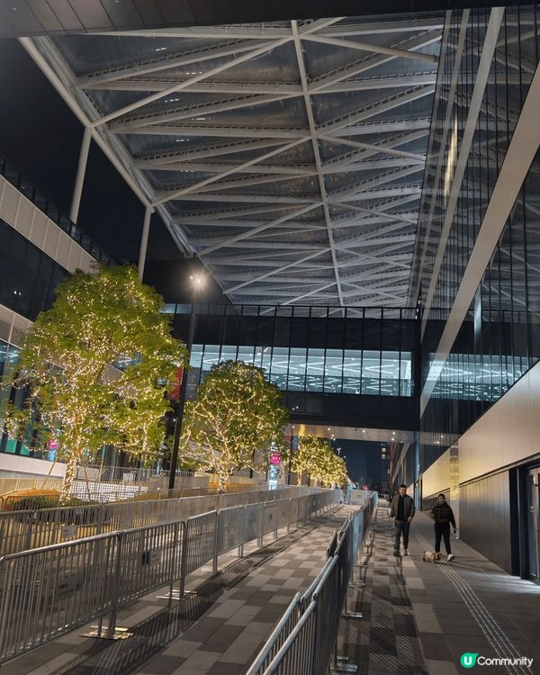 啟德商場各式各樣的店舖與飲食，無論是購物、用餐或尋找娛樂，都...