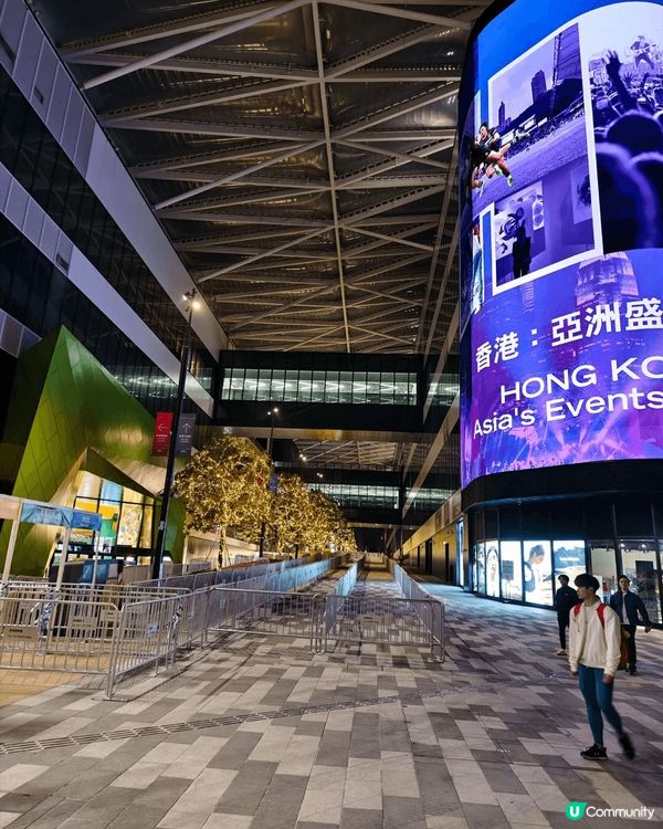 啟德商場各式各樣的店舖與飲食，無論是購物、用餐或尋找娛樂，都...