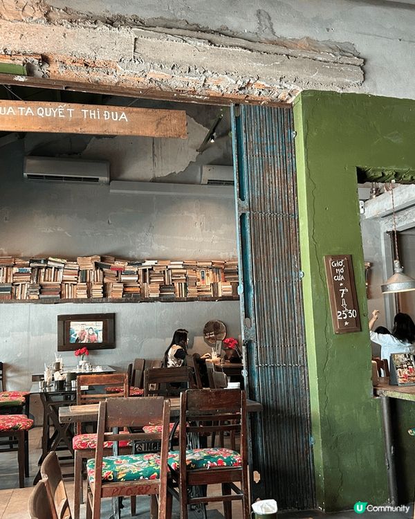 越南峴港有很多特色咖啡店，去了很出名的越共咖啡Cong Ca...