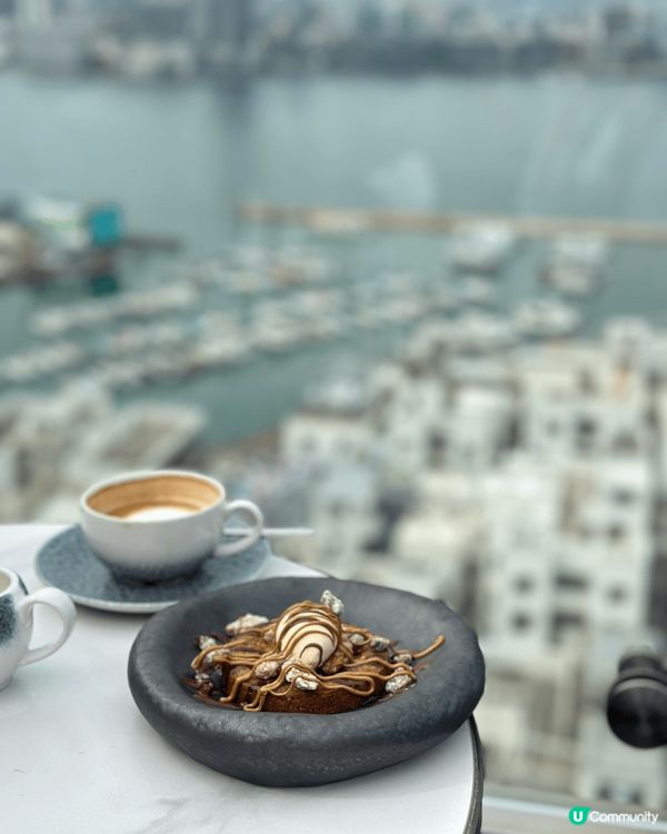 🎉銅鑼灣的Park Lane天台酒吧，超寧靜又高級！☕️選個...