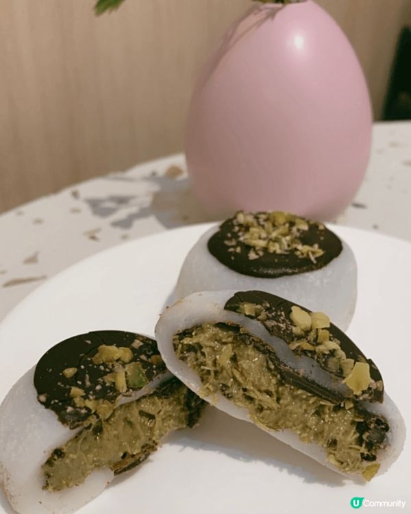 平時放假或者去旅行都好鍾意同老best周圍搵好嘢食