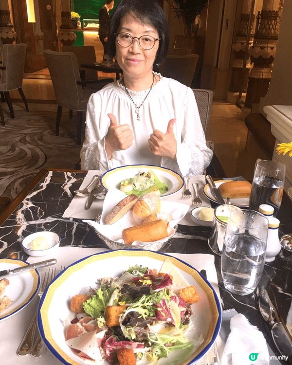 半島酒店大堂的美味午餐.令人回味無窮.真的值得比👍👍👍👍👍👍...