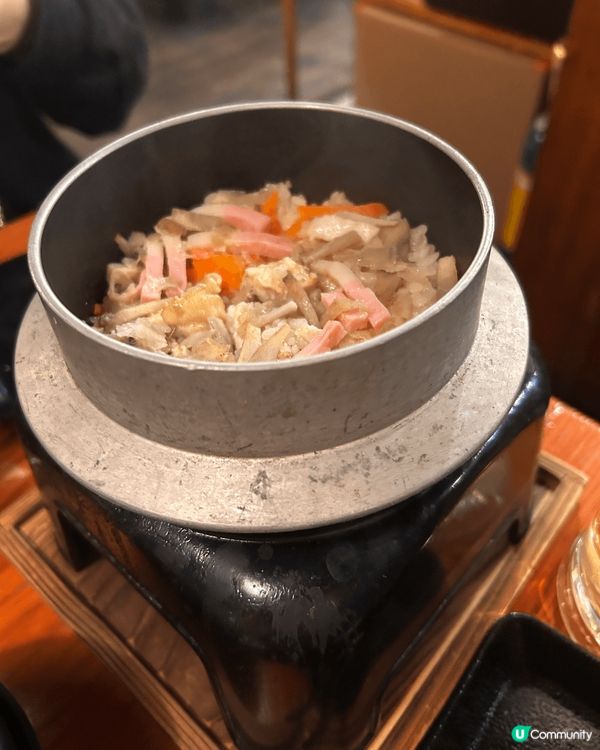 日本串燒連鎖店（鳥貴族），分店極多，價格便宜，味道不錯！因為...