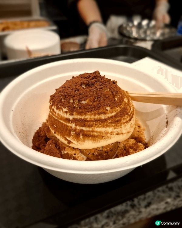 西九龍中心新開手工意大利粉，排咗兩粒鐘終於有得食，味道不錯，...