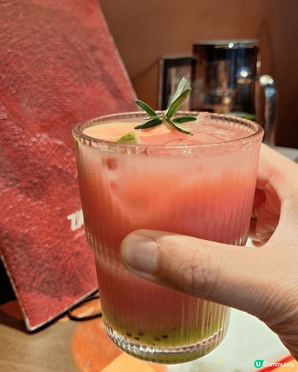 初嘗深圳西班牙菜，海鮮燴飯份量十足，價錢卻不用香港的一半，而...