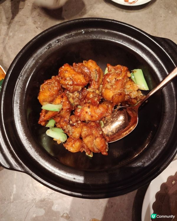 瓦罉鮑魚滑雞煲