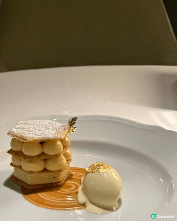 港式與義式結合的創意料理，每道料理皆充分呈現主廚的獨特巧思及...