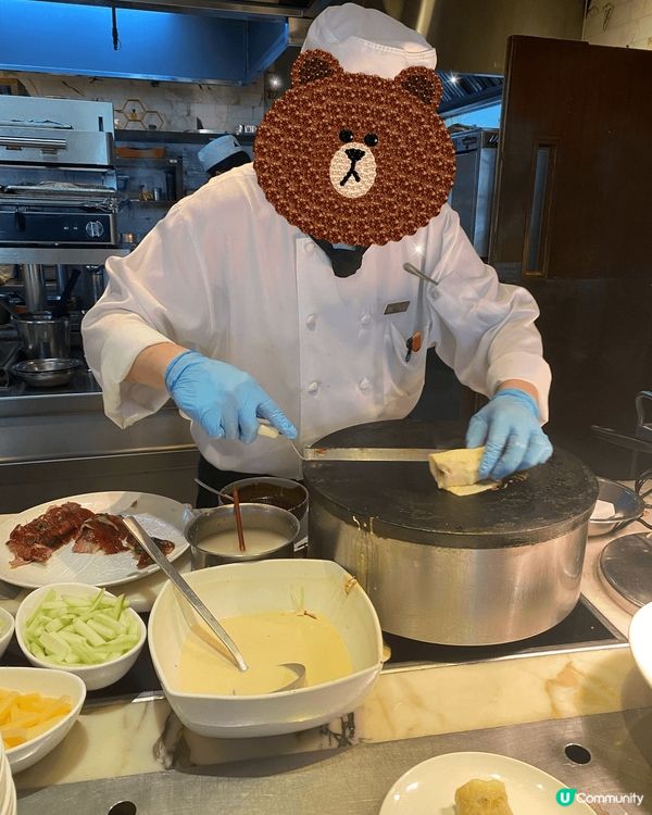 將軍澳 MTR站C出口，經 Popcorn 商場，好快去到九...