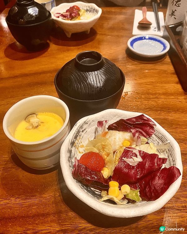 Lunch係黃埔本身想搵拉麵食，點知遲咗去冇位，就喺附近睇有...