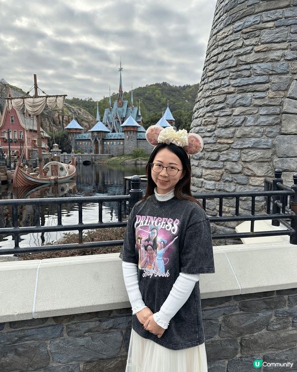 好似每次去迪士尼都會搵到新嘅打卡點咁！！！今次同咗Jessi...