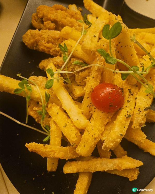 屯門區隱世美食餐廳（拾號公社），慶祝生日，週年記念，環境十分...