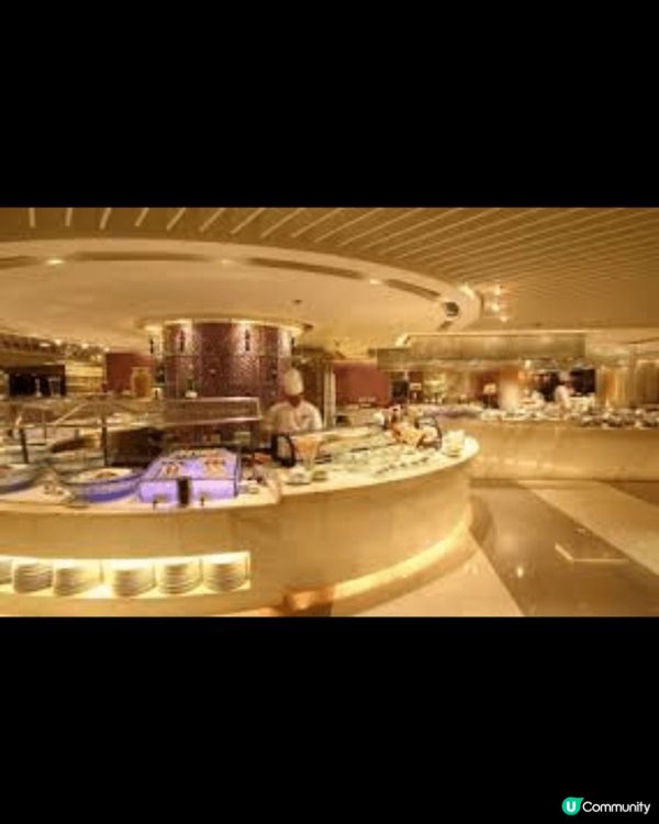 柏景餐廳（Café on the PARK）位於香港尖沙咀的...