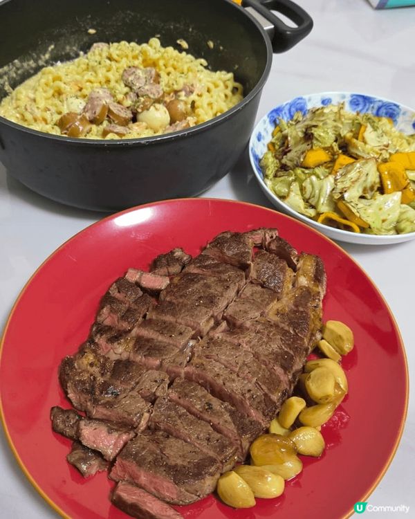 食食食，民以食為天，連大熱公仔都用食物為主題，就知食有幾重要...