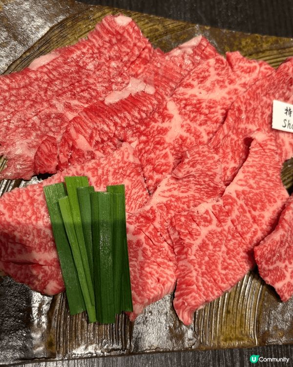 位於日本大阪的松阪牛肉M，有專人幫你燒Sukiyaki，仲有...