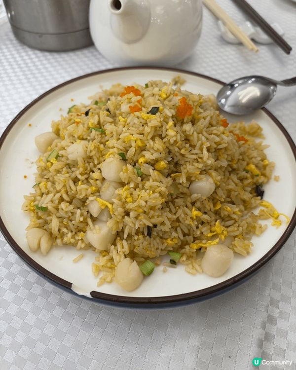 明星皇宮既食物好多選擇而且很新鮮，味道都唔錯，價格亦合理，好...