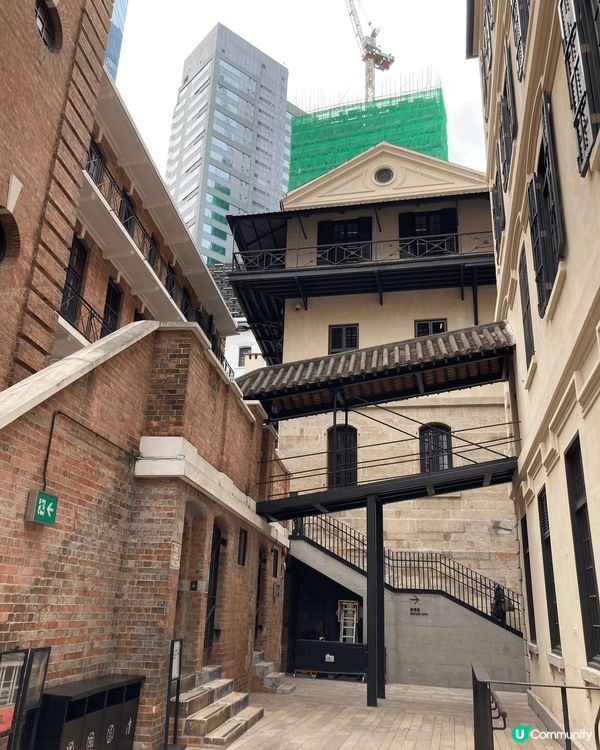 香港特色，豐富歷史文化，很值得遊覽及細味：大館、中環街市、港...