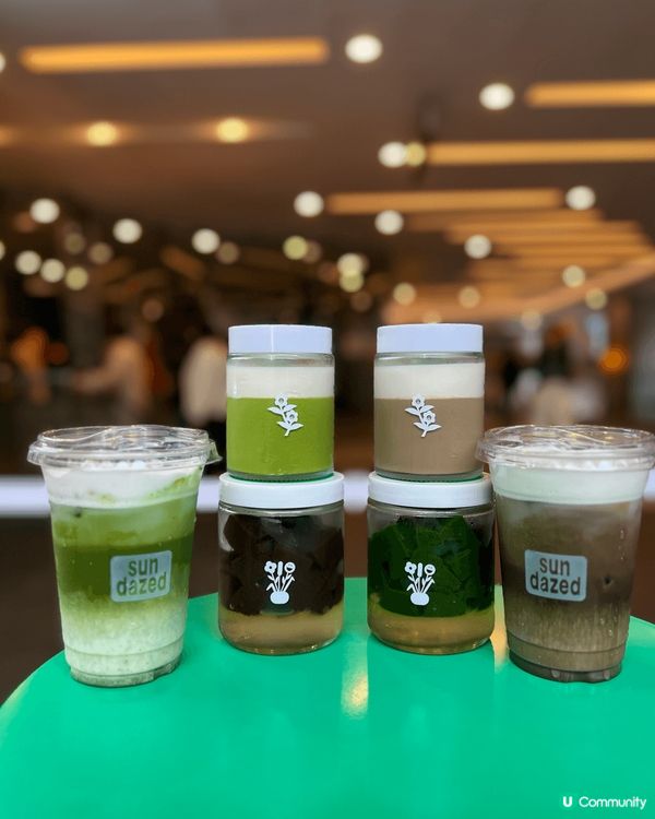 呢日同朋友諗住港島一日遊，見到呢間喺中環新開嘅抹茶同埋軟雪糕...