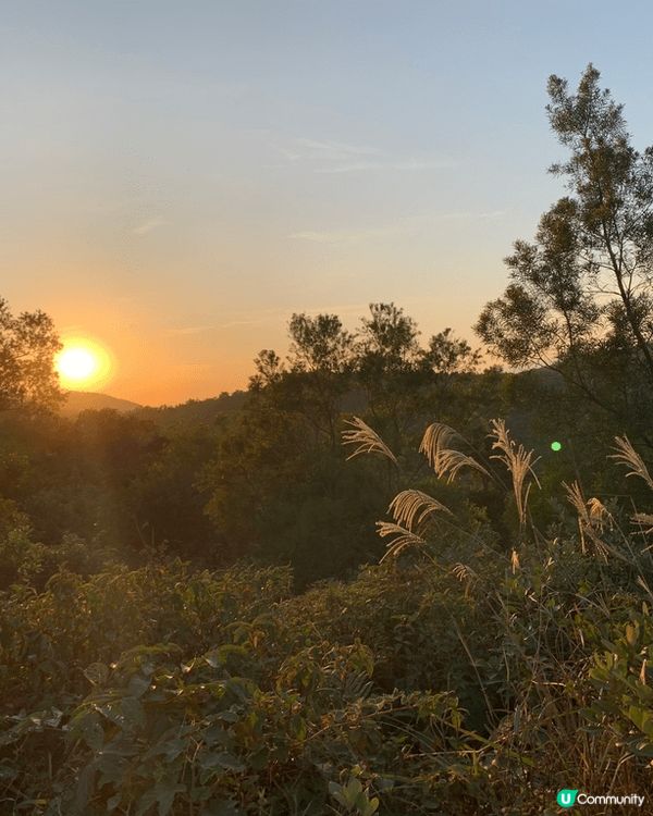 我自己最鍾意春天嘅天氣，唔會太熱/凍，所以好適合去沙灘、海邊...