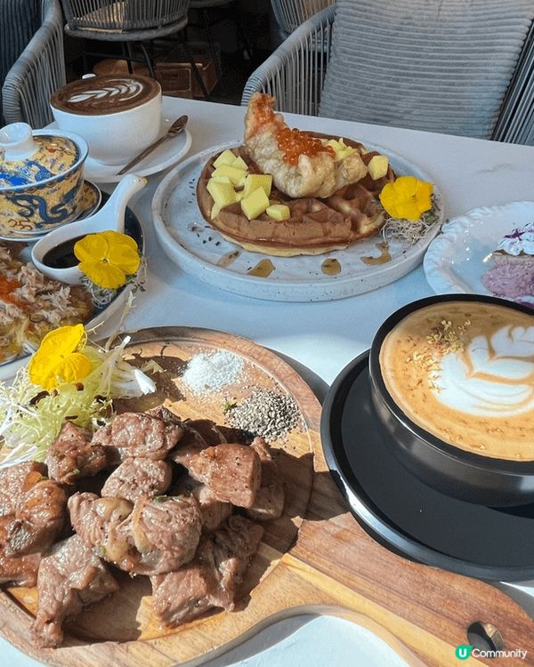 Layback Cafe & Bar 位於銅鑼灣時代廣場附近...