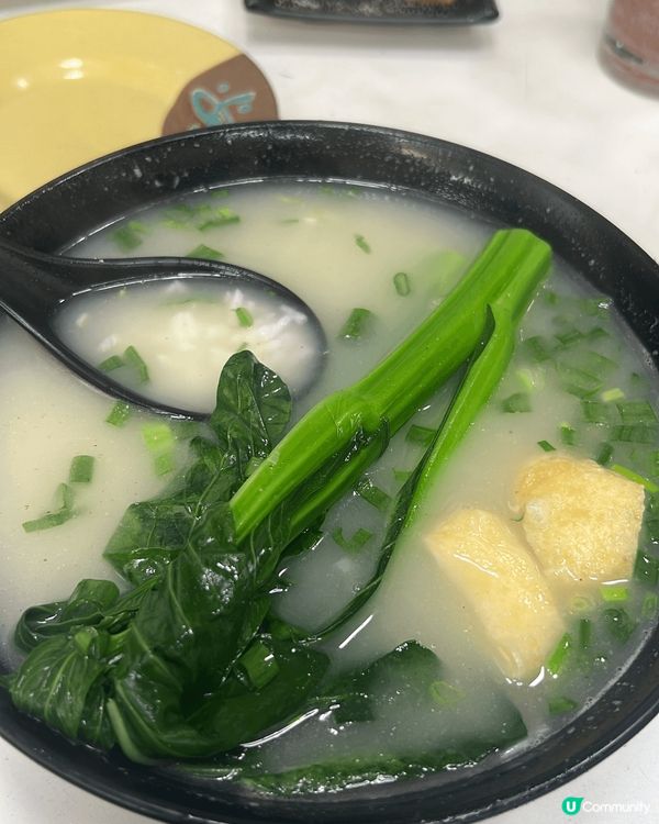 荃灣路德圍既魚鱻魚湯專門店既魚湯飯好好味，琵琶豆腐、生炸白魚...