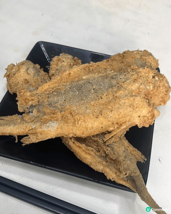 荃灣路德圍既魚鱻魚湯專門店既魚湯飯好好味，琵琶豆腐、生炸白魚...