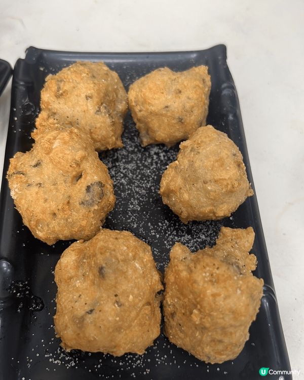 荃灣路德圍既魚鱻魚湯專門店既魚湯飯好好味，琵琶豆腐、生炸白魚...