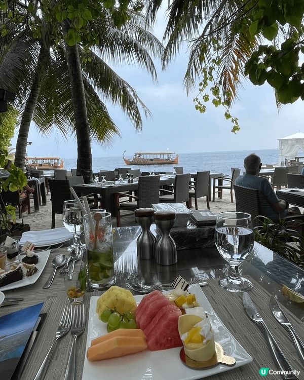 係椰林樹影水清沙幼嘅馬爾代夫一定要食到飽玩到盡,日日飲飽食醉...