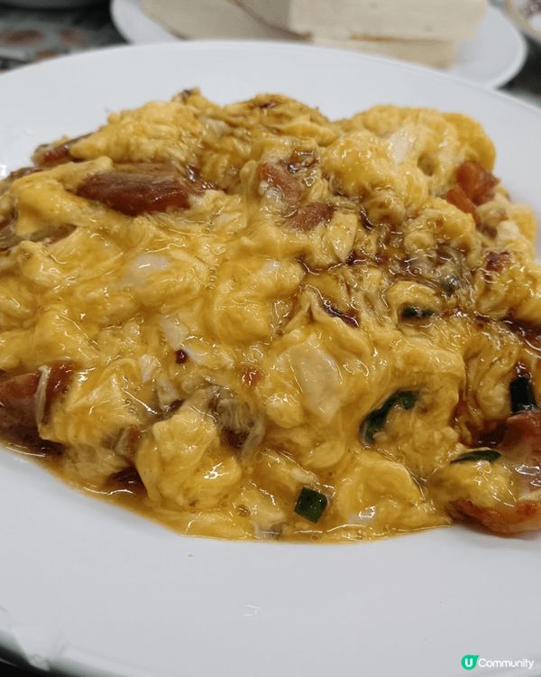 嚟到話星冰室，好多人都會叫呢個叉燒炒蛋飯有手指公嘅👍所以必食...