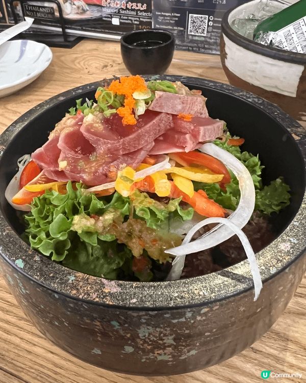 深圳有點心，韓國有石頭鍋飯，香港有蟹炒飯