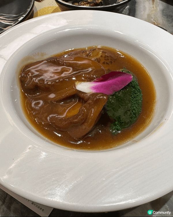 旺角的殿大喜屋，品種多、美味，上菜快，價格適中，是值得一去再...