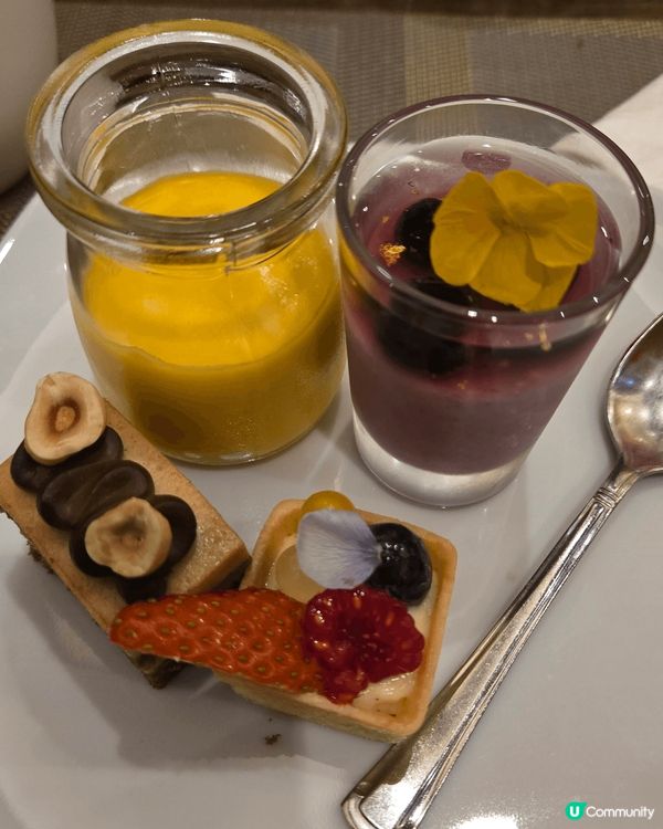 薈景呢間自助餐係我好鐘意嘅一間，喺度同老公由拍拖到結婚，渡過...