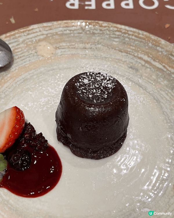 曼谷的 Copper Buffet 是一家非常值得一試的高質...