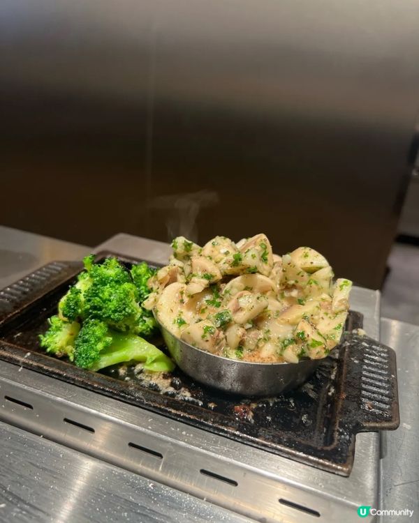 肉肉大米🔥 人山人海漢堡台🤤