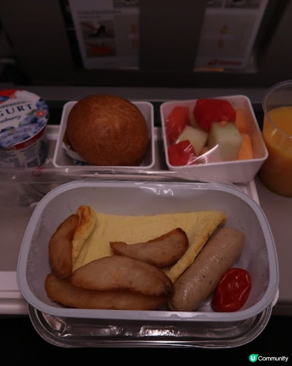 去西葡歎 Day1 (坐瑞士航空到巴塞隆拿,高第作品精華遊,鬥牛場改建成商場睇靚景,Casa Lolea必飲Sangria)