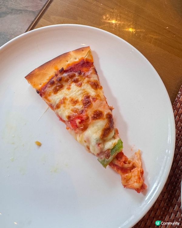 酒店自助餐下午茶｜採用士多啤梨製作的鹹、甜點