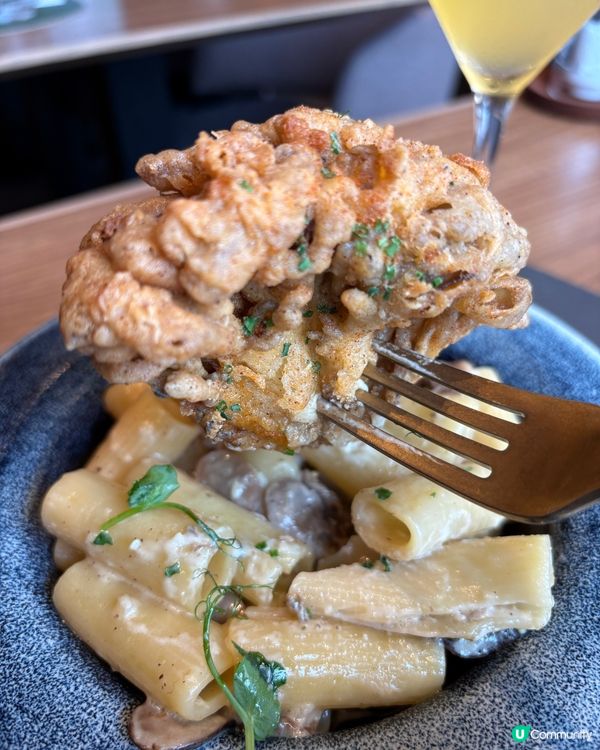 #海港城靚景西餐廳🍴 
望住海食高質甜品