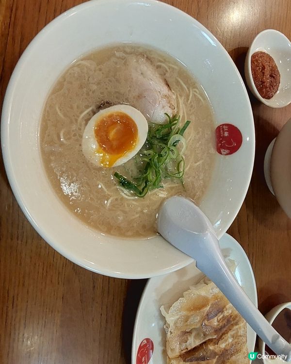 佐賀駅ナカ
うふふラーメン
佐賀有明ラーメン