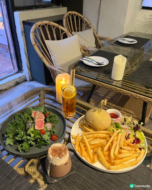 🔥熔岩芝士和牛堡，打卡必備！🍔