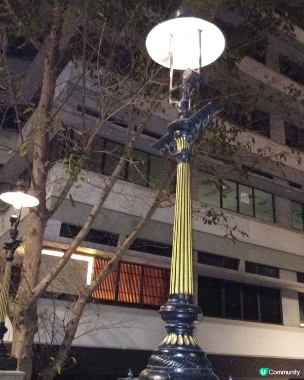 中環都爹利街，懷舊煤氣燈 ✨