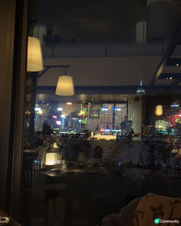 香港麗晶酒店，維港夜景配美食！🤩🌃