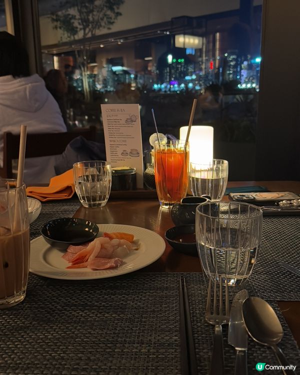 香港麗晶酒店，維港夜景配美食！🤩🌃