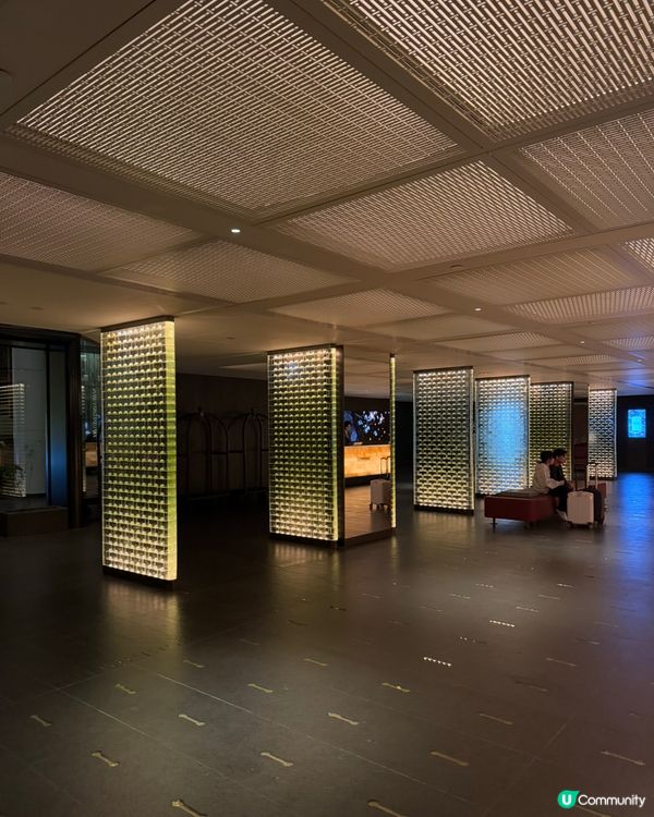 香港麗晶酒店，維港夜景配美食！🤩🌃