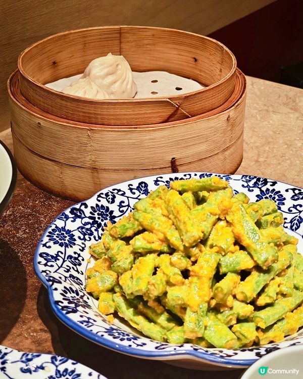 跟好友來到黃大仙逛逛☺️然後到附近醫肚~在黃大仙中心找到這家...