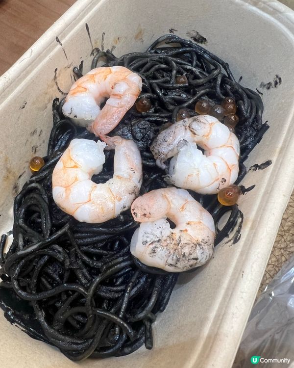 港九新界嗌到嘅外賣驚喜🤩烤牛肉蛋包飯+墨汁意粉好食到不得了！