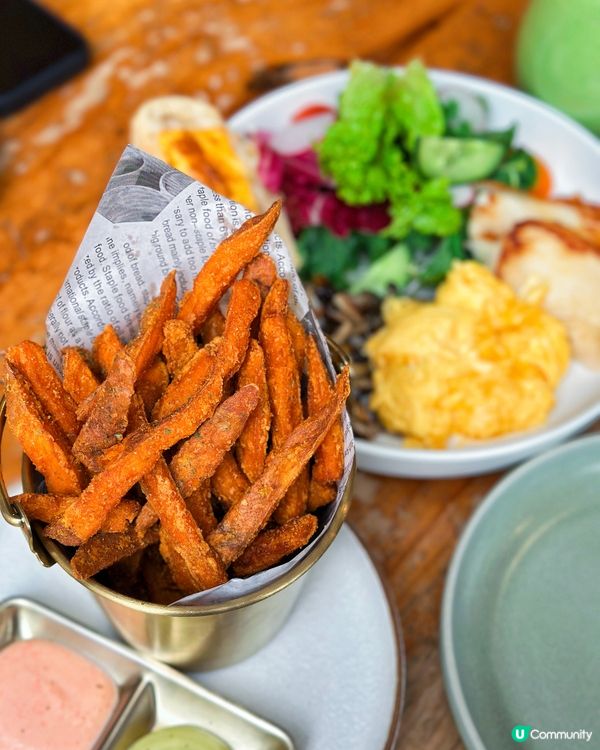 尖沙咀落地大玻璃Cafe❤️‍🔥必食招牌比利時朱古力麻糬窩夫