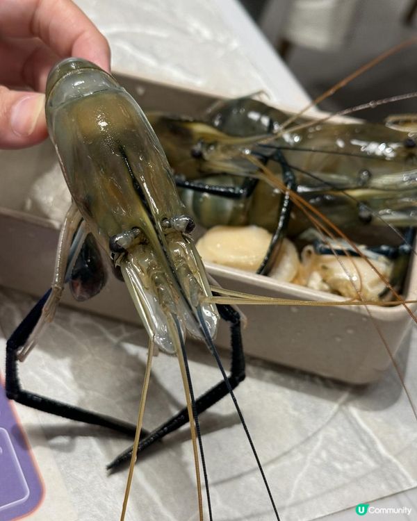 牛駅放題，任食大頭蝦