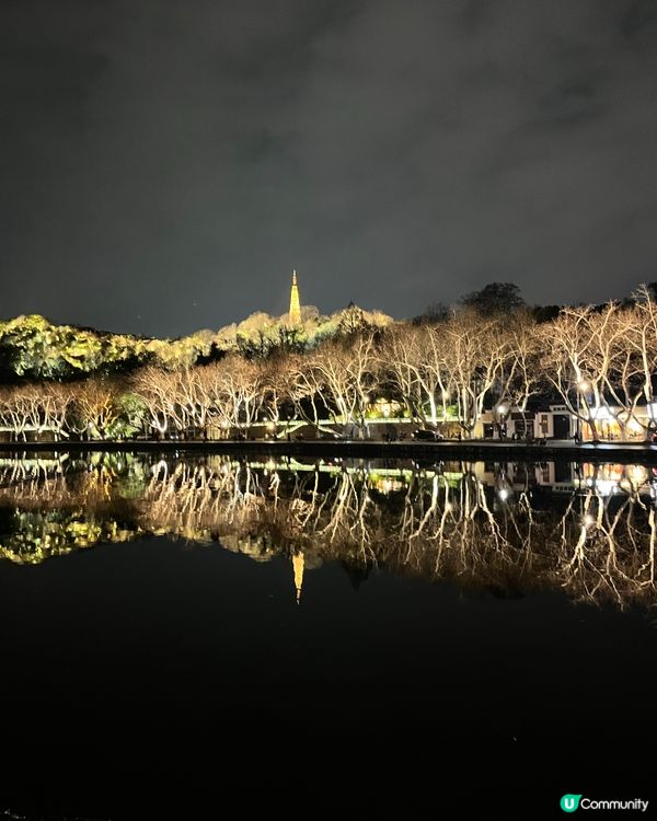 夜遊西湖